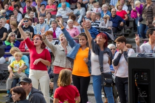 109Svatovaclavske_hody_Hulin